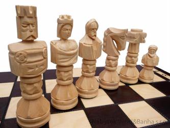 dřevěné šachy vyřezávané GLADIATOR 117 mad